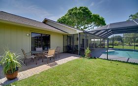 Lakewood Park Retreat On Fairway - 4 Mi To Beach!