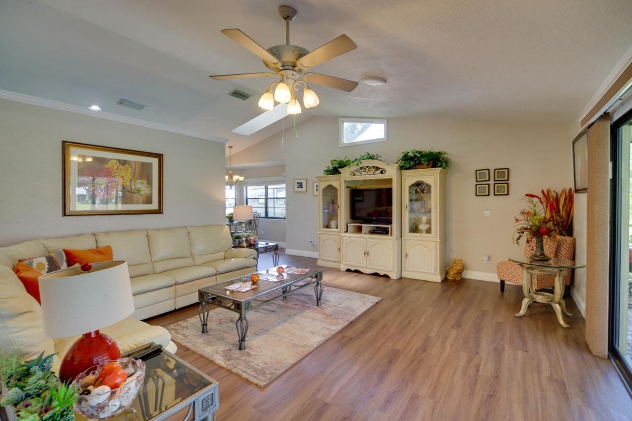 Lakewood Park Retreat On Fairway - 4 Mi To Beach! Exterior photo